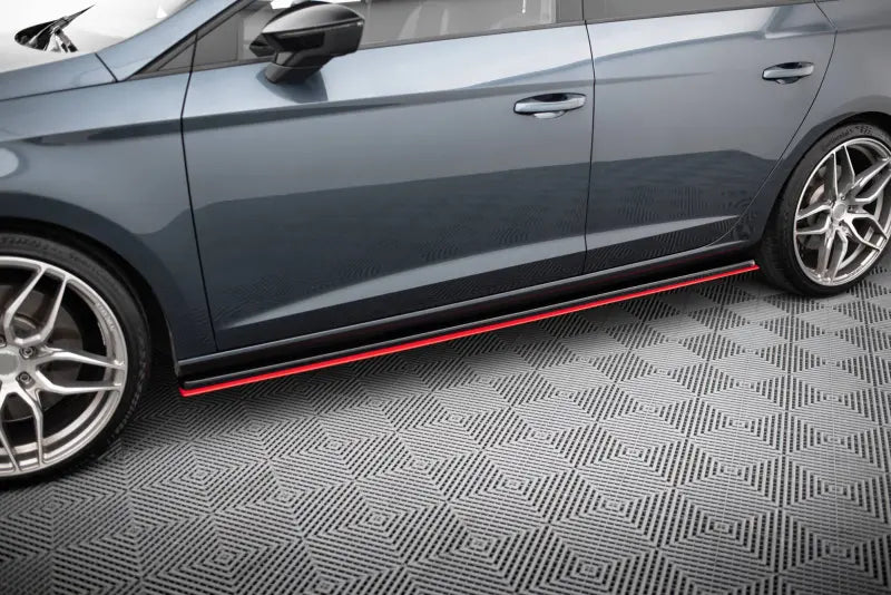 Maxton Design Seitenschweller (Paar) V.3 für Seat Leon Mk3 Cupra / FR Facelift Hochglanz schwarz – Ansicht 3
