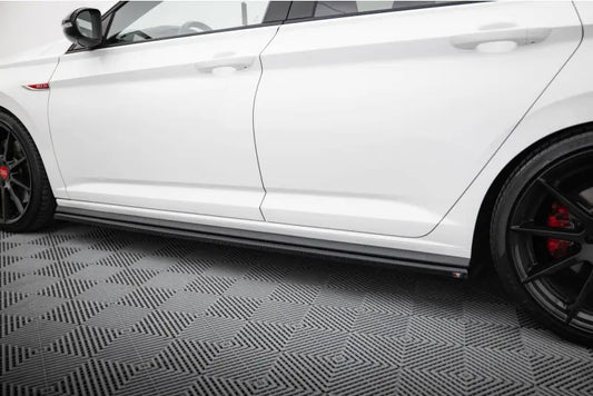 Maxton Design Seitenschweller (Paar) für VW Jetta GLI Mk7 Facelift 2 Hochglanz schwarz – Ansicht 1
