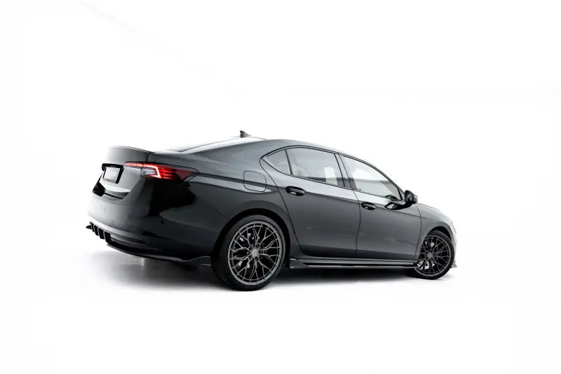 Maxton Design Seitenschweller (Paar) V.2 für Skoda Superb Sportline Mk4 Hochglanz schwarz – Ansicht 2