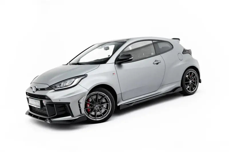 Maxton Design Seitenschweller (Paar) V.2 für Toyota GR Yaris Mk4 Facelift Hochglanz schwarz – Ansicht 1