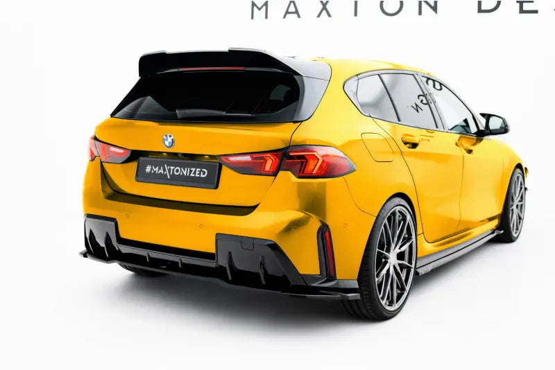 Maxton Design Heckdiffusor für BMW 1er M-Paket F70 Hochglanz schwarz – Ansicht 1