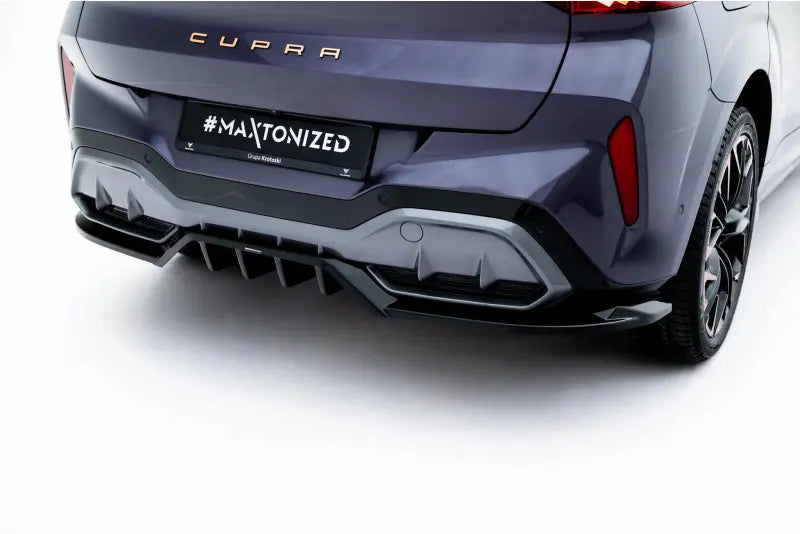 Maxton Design Heckdiffusor V.4 für Cupra Terramar Mk1 (mit AHK) Hochglanz schwarz – Ansicht 4