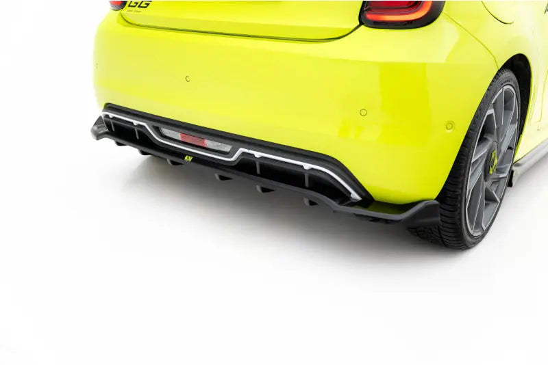 Maxton Design Heckdiffusor für Abarth 500e Hochglanz schwarz – Ansicht 1