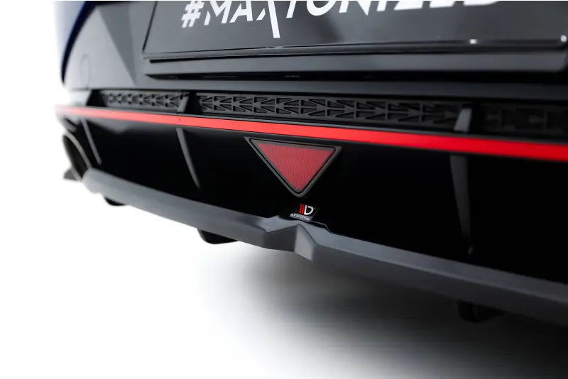 Maxton Design Heckdiffusor für Hyundai Elantra N Mk7 Hochglanz schwarz – Ansicht 4