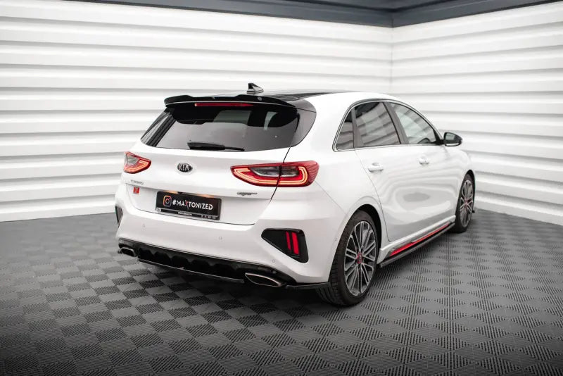 Maxton Design Heckdiffusor für Kia Ceed GT Mk3 Hochglanz schwarz – Ansicht 1
