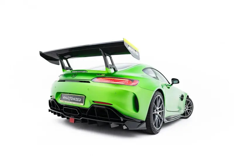 Maxton Design Heckdiffusor mit LED für Mercedes-AMG GT R C190 Facelift (2017-2023) Hochglanz schwarz – Ansicht 4
