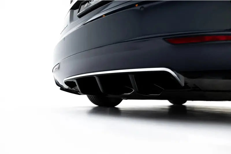 Maxton Design Heckdiffusor für Tesla Model S Mk1 Hochglanz schwarz – Ansicht 2