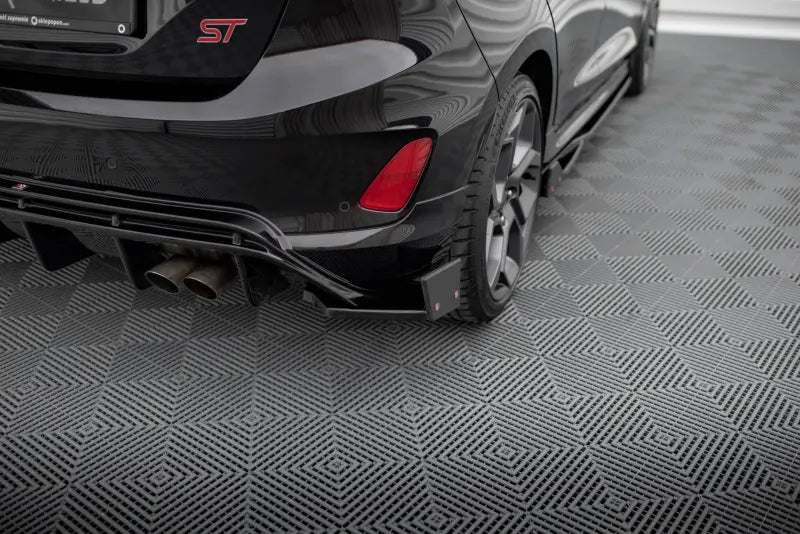 Maxton Design Diffusor Flaps mit Flaps V.4 für Ford Fiesta ST Mk8 / Mk8 Facelift (2018-2024) Hochglanz schwarz – Ansicht 3