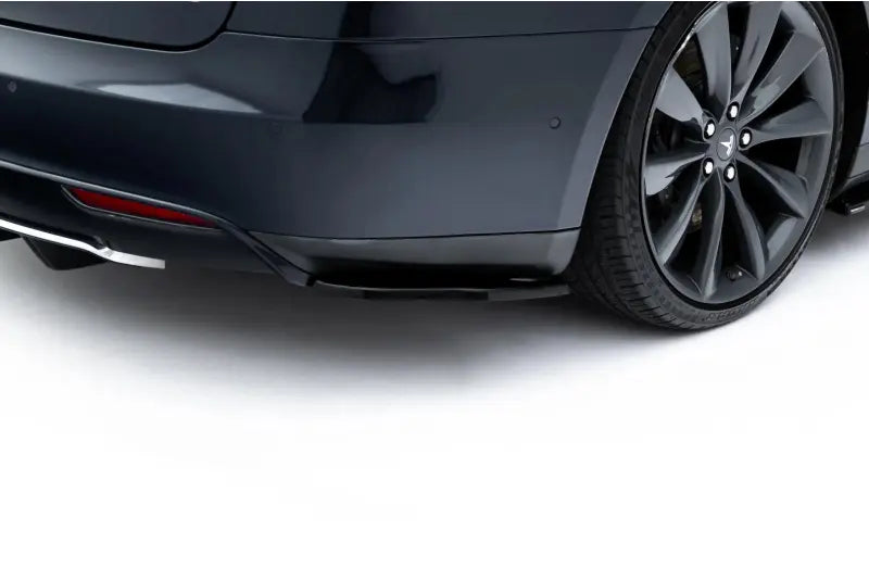 Maxton Design Diffusor Flaps V.2 für Tesla Model S Mk1 Hochglanz schwarz – Ansicht 3