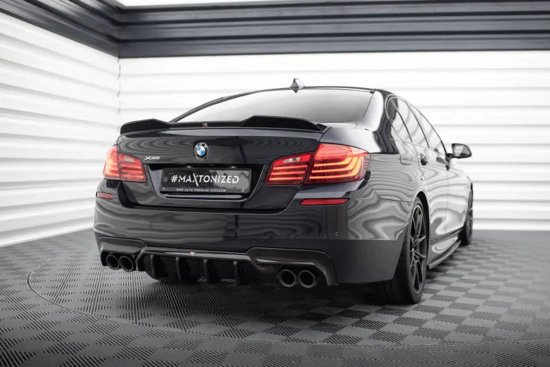 B-Ware Maxton Design Heckdiffusor V.3 für BMW 5er M-Paket F10 / F11 Hochglanz schwarz – Ansicht 1