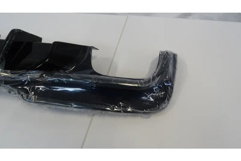B-Ware Maxton Design Heckdiffusor V.3 für BMW 5er M-Paket F10 / F11 Hochglanz schwarz – Ansicht 3