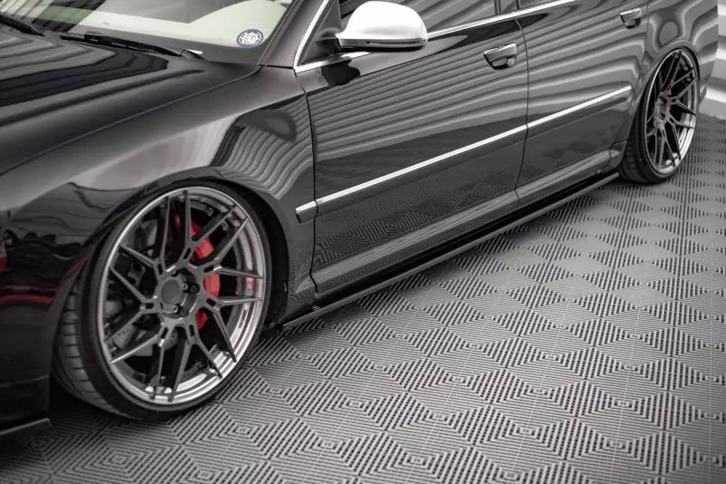 Maxton Design Seitenschweller (Paar) für Audi S8 D3 Hochglanz schwarz – Ansicht 1