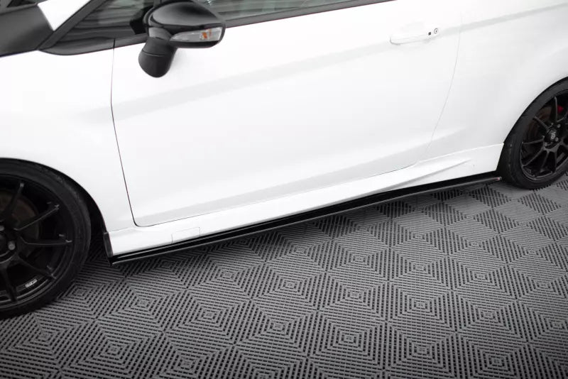 Maxton Design Seitenschweller (Paar) für Ford Fiesta ST Mk7 Hochglanz schwarz – Ansicht 1