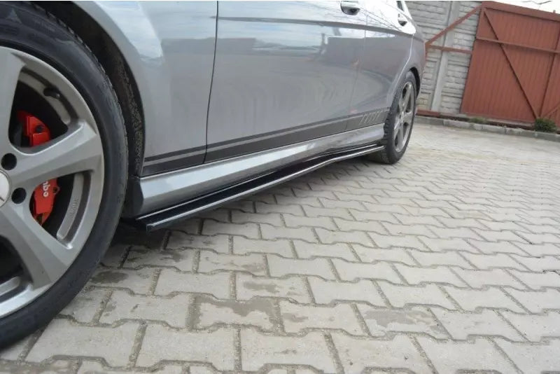 Maxton Design Seitenschweller (Paar) für Mercedes C-Klasse W204 AMG-Line 2007-2010 Hochglanz schwarz – Ansicht 1