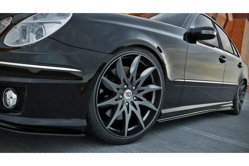 Maxton Design Seitenschweller (Paar) für Mercedes E-Klasse W211 AMG Hochglanz schwarz – Ansicht 1