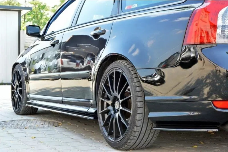 Maxton Design Seitenschweller (Paar) für Volvo V50F R-Design Hochglanz schwarz – Ansicht 2