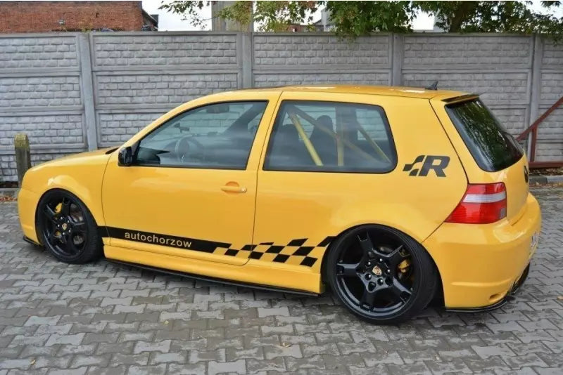 Maxton Design Seitenschweller (Paar) für VW Golf 4 R32 Hochglanz schwarz – Ansicht 3