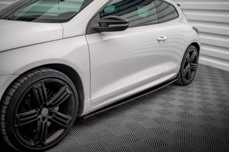 Maxton Design Seitenschweller (Paar) für VW Scirocco 3 R Hochglanz schwarz – Ansicht 1