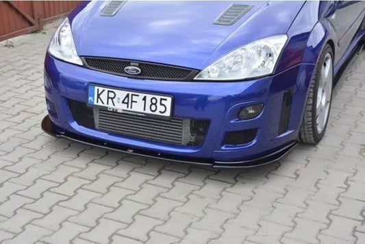 Maxton Design Frontlippe V.1 für Ford Focus RS Mk1 Hochglanz schwarz – Ansicht 1