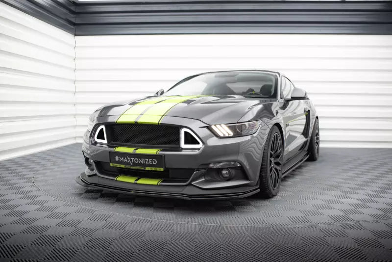 Maxton Design Frontlippe V.1 für Ford Mustang GT Mk6 Hochglanz schwarz – Ansicht 1