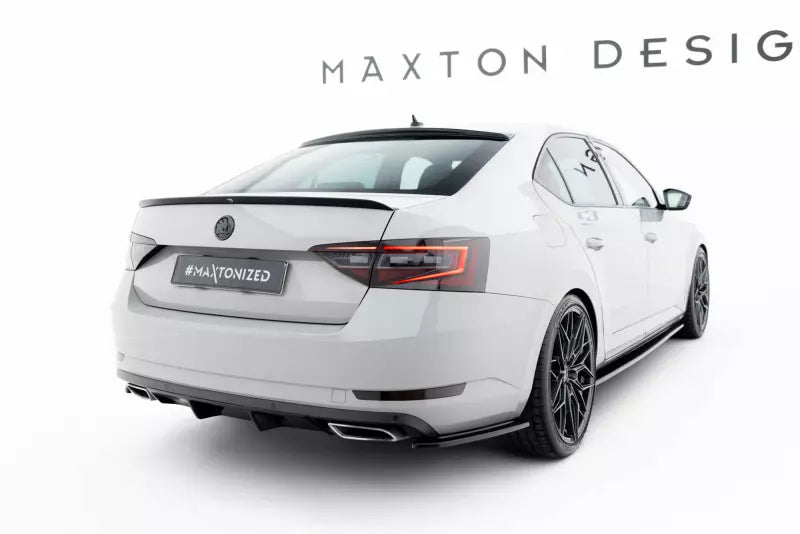 Maxton Design Spoiler Heckscheibenblende für Skoda Superb 3 III 3V Hochglanz schwarz – Ansicht 2