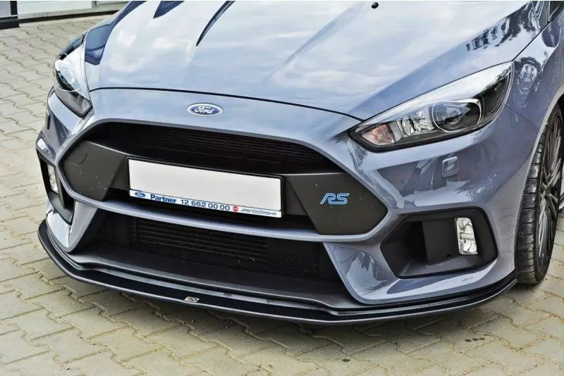 Maxton Design Frontlippe V.3 für Ford Focus RS Mk3 Hochglanz schwarz – Ansicht 1