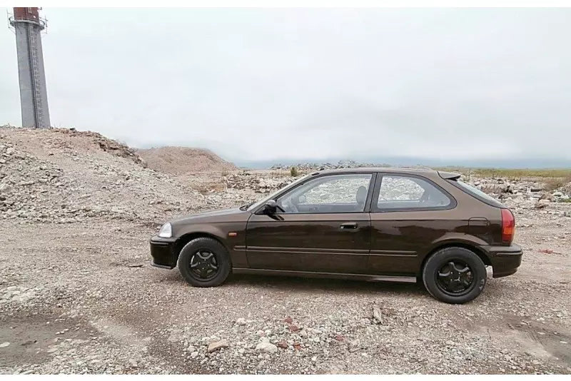 Maxton Design Frontlippe für Honda Civic VI Mk6 EJ9 Hochglanz schwarz – Ansicht 3