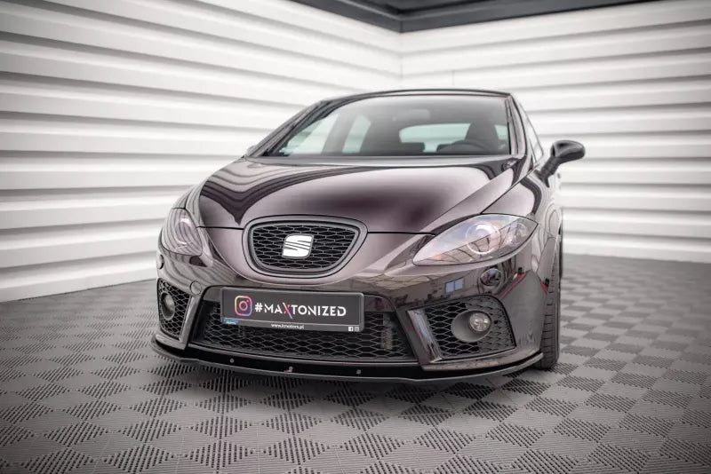 Maxton Design Frontlippe für Seat Leon 2 (Typ 1P) Cupra / FR vor Facelift Hochglanz schwarz – Ansicht 1