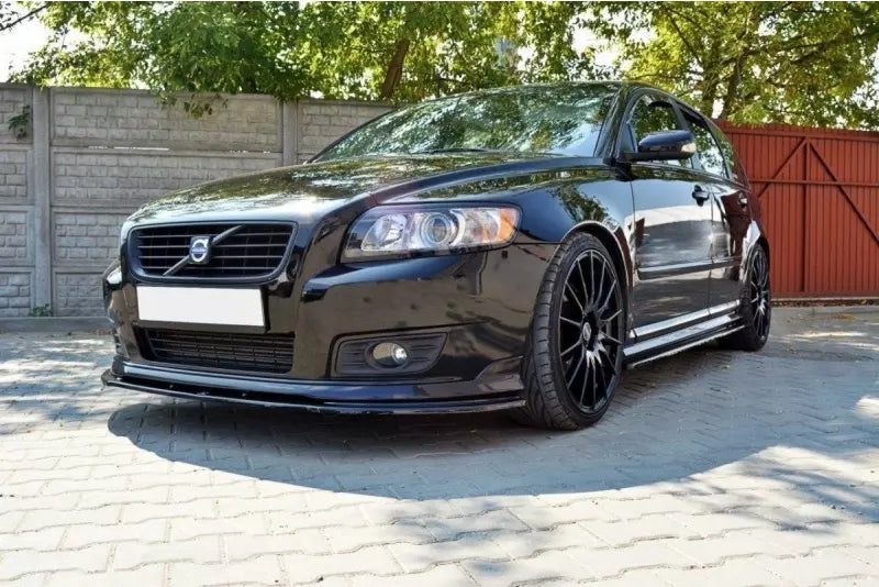 Maxton Design Frontlippe V.1 für Volvo V50F R-Design Hochglanz schwarz – Ansicht 1