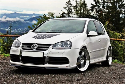 Maxton Design Frontlippe für VW Golf 5 R32 Cupra Hochglanz schwarz – Ansicht 1