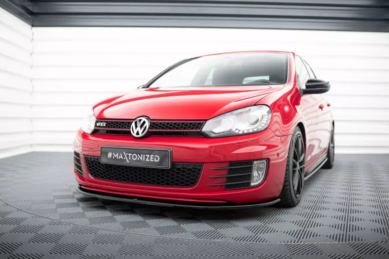 Maxton Design Frontlippe V.2 für VW Golf 6 GTI / GTD Hochglanz schwarz – Ansicht 1