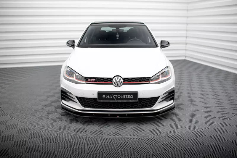 Maxton Design Frontlippe V.1 für VW Golf 7 GTI / GTD Facelift ab 03/2017 Hochglanz schwarz – Ansicht 2