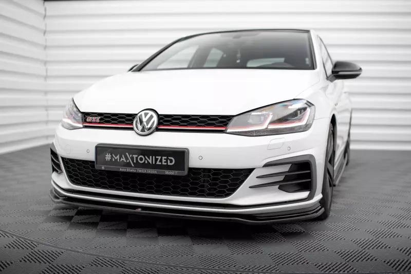 Maxton Design Frontlippe V.2 für VW Golf 7 GTI / GTD Facelift ab 03/2017 Hochglanz schwarz – Ansicht 1