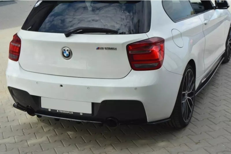 Maxton Design Heckdiffusor V.2 für BMW 1er F20 / F21 M Power Hochglanz schwarz – Ansicht 3