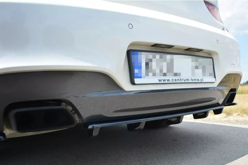 Maxton Design Heckdiffusor V.2 für BMW 6er F06 Gran Coupe M Paket Hochglanz schwarz – Ansicht 1