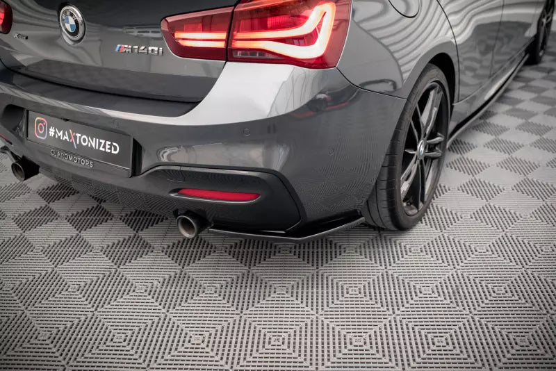 Maxton Design Diffusor Flaps V.1 für BMW 1er F20 / F21 M Power Facelift Hochglanz schwarz – Ansicht 1