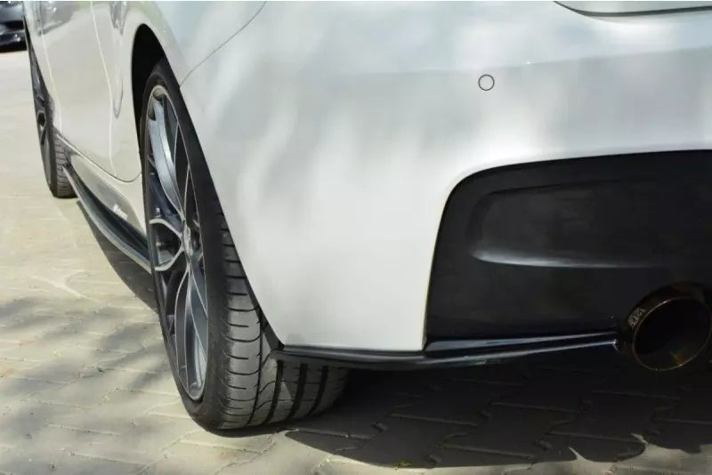 Maxton Design Diffusor Flaps V.1 für BMW 1er F20 / F21 M Power vor Facelift Hochglanz schwarz – Ansicht 1