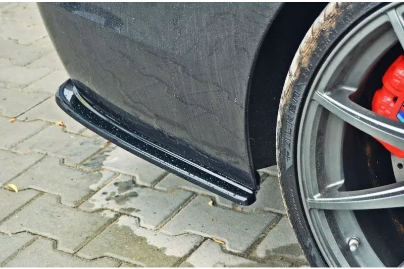 Maxton Design Diffusor Flaps V.2 für BMW 5er F11 M Paket Hochglanz schwarz – Ansicht 1