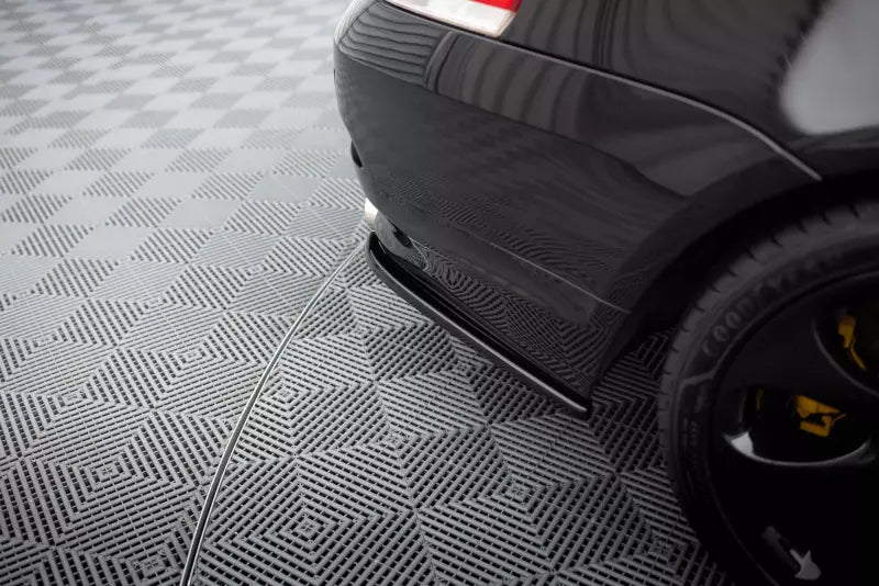 Maxton Design Diffusor Flaps für BMW 6er E63 / E64 vor Facelift Hochglanz schwarz – Ansicht 3
