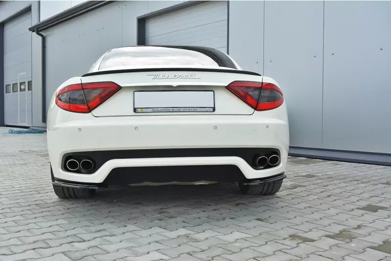 Maxton Design Diffusor Flaps V.1 für Maserati Granturismo 2007-2011 Hochglanz schwarz – Ansicht 2