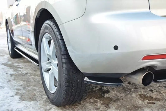 Maxton Design Diffusor Flaps für Mazda CX-7 Hochglanz schwarz – Ansicht 1