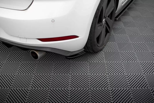 Maxton Design Diffusor Flaps für VW Golf 7 GTI / GTD Facelift ab 03/2017 Hochglanz schwarz – Ansicht 1