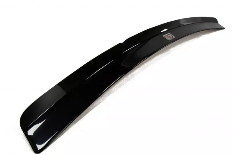 Maxton Design Heckspoiler Lippe V.1 für Ford Focus RS Mk3 Hochglanz schwarz – Ansicht 4