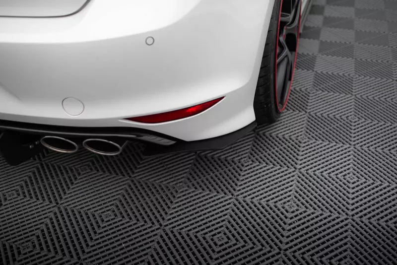 Maxton Design Street Pro Heckdiffusor für VW Golf 7 R / R-Line Hatchback matt schwarz – Ansicht 2