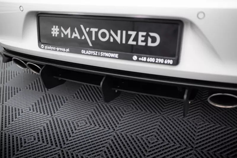 Maxton Design Street Pro Heckdiffusor für VW Golf 7 R / R-Line Hatchback matt schwarz – Ansicht 4