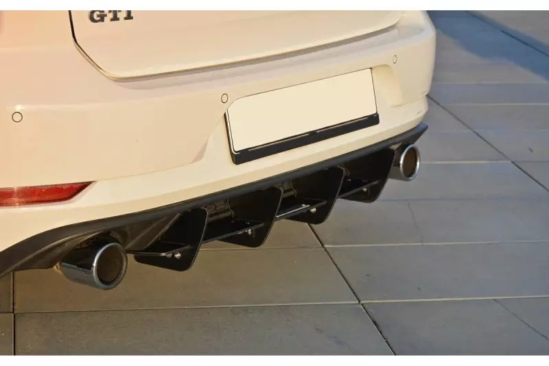 Maxton Design Street Pro Heckdiffusor für VW Golf 7 GTI Facelift ab 03/2017 – Ansicht 3