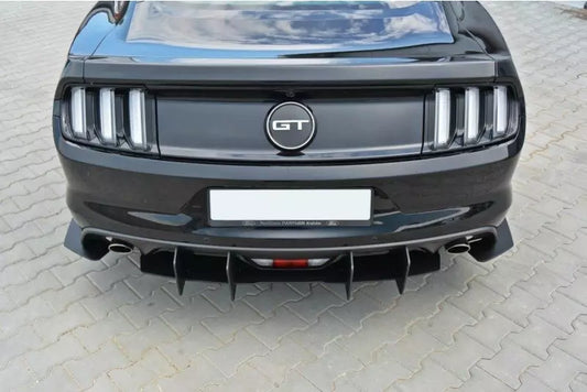 Maxton Design Street Pro Heckdiffusor für Ford Mustang GT Mk6 – Ansicht 1