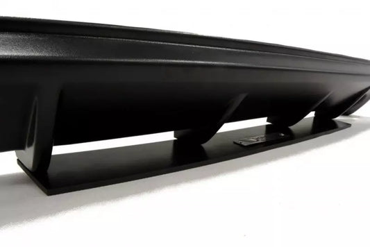 Maxton Design Street Pro Heckdiffusor Verlängerung für Ford Focus ST Mk2 vor Facelift – Ansicht 1