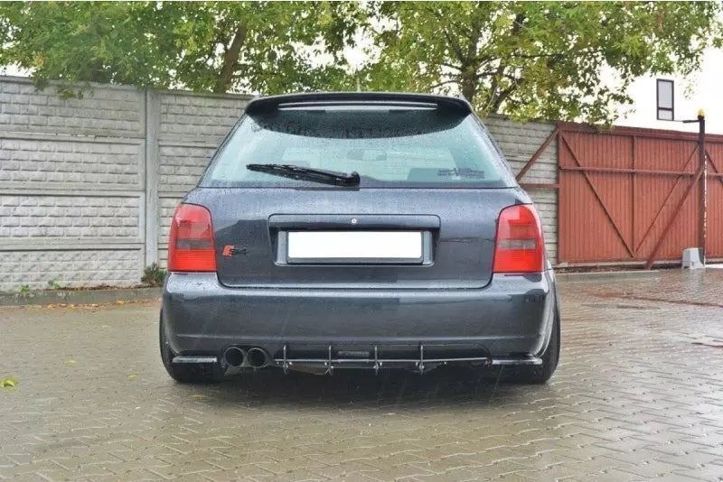 Maxton Design Street Pro Heckdiffusor für Audi S4 B5 Avant – Ansicht 1