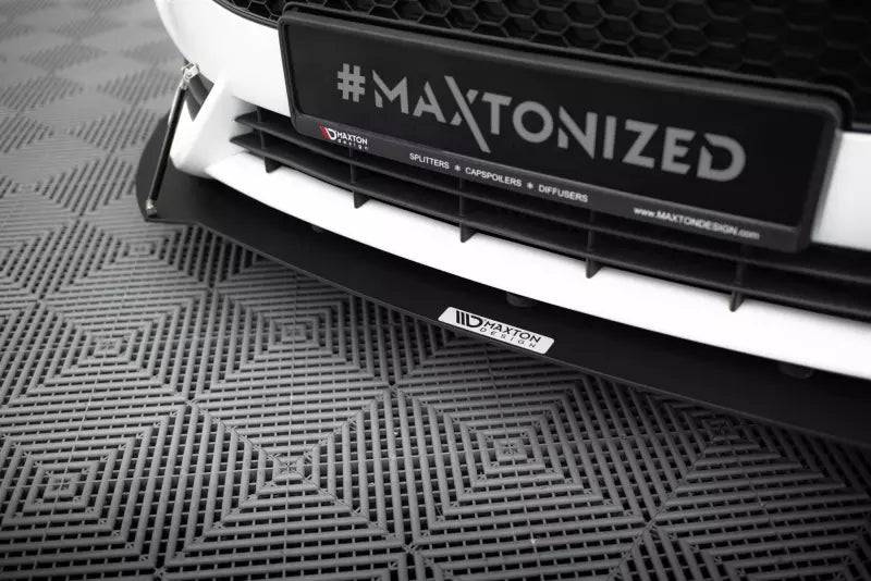 Maxton Design Street Pro Frontlippe V.1 für Ford Fiesta ST Mk7 Facelift – Ansicht 3